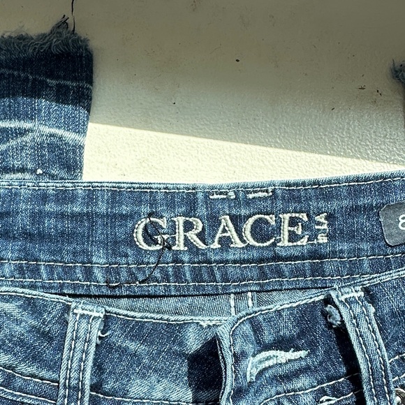 Grace Blue Jeans - Picture 2 of 5